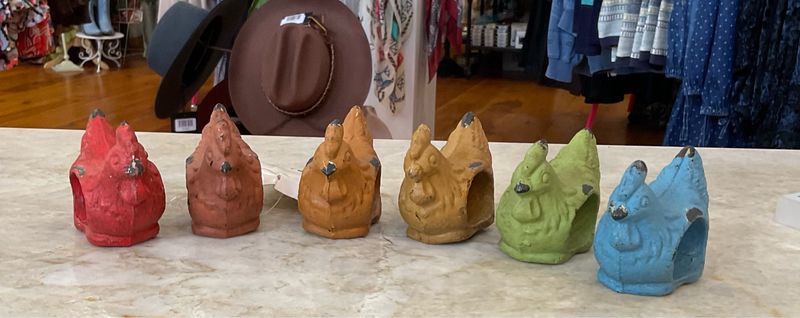 Wilco 10210 Set/6 CI Hen Napkin Rings 