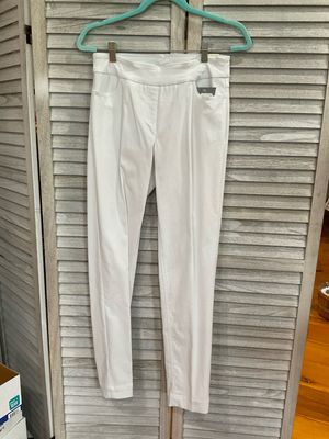 Slim-Sation M2684P Narrow Leg Pant-white