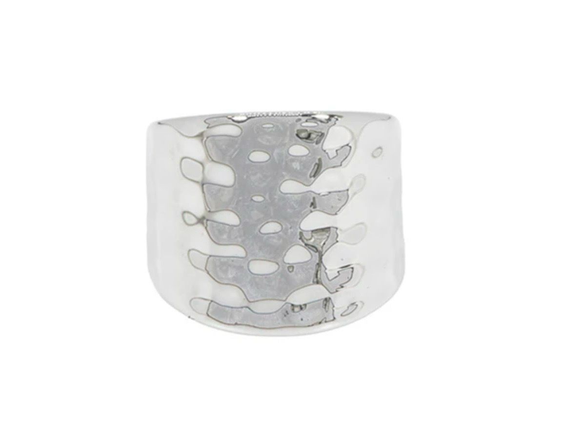 Maya J R1533244 Modern Classic Hammered Ring-Silve
