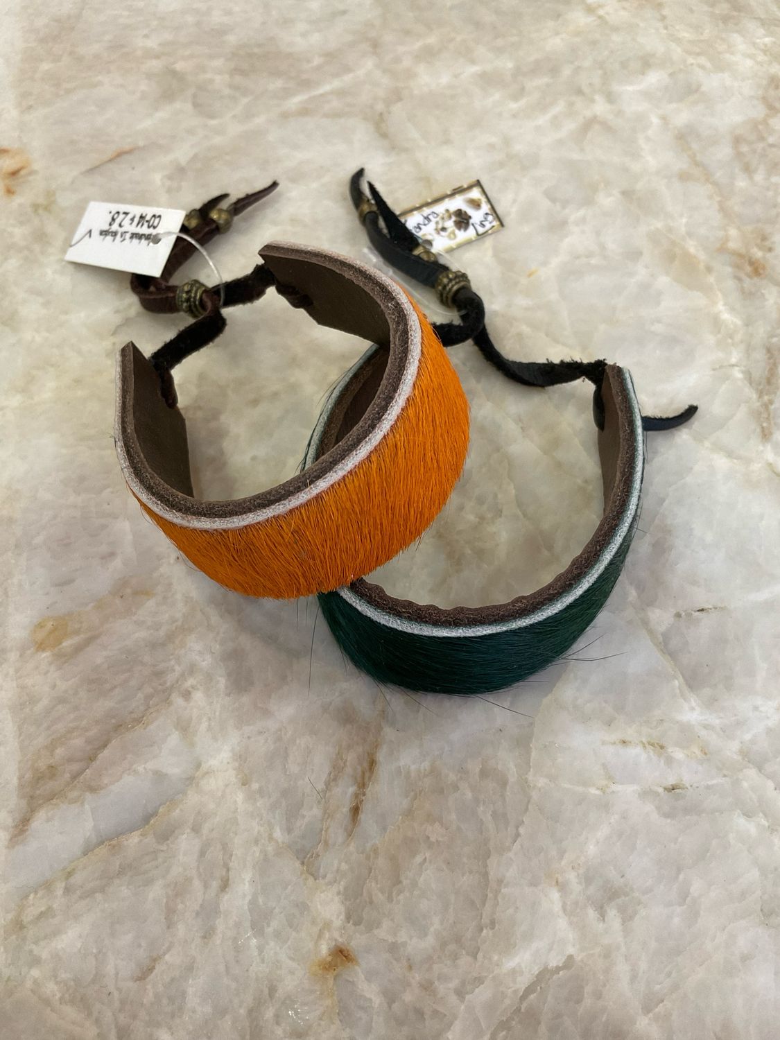 SL CO-14 Asst Color Hide Cuffs Medium Cinch 