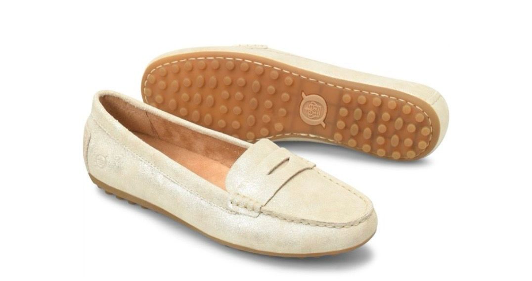 Born BR00698 Finley Loafer-Champagne Metallic