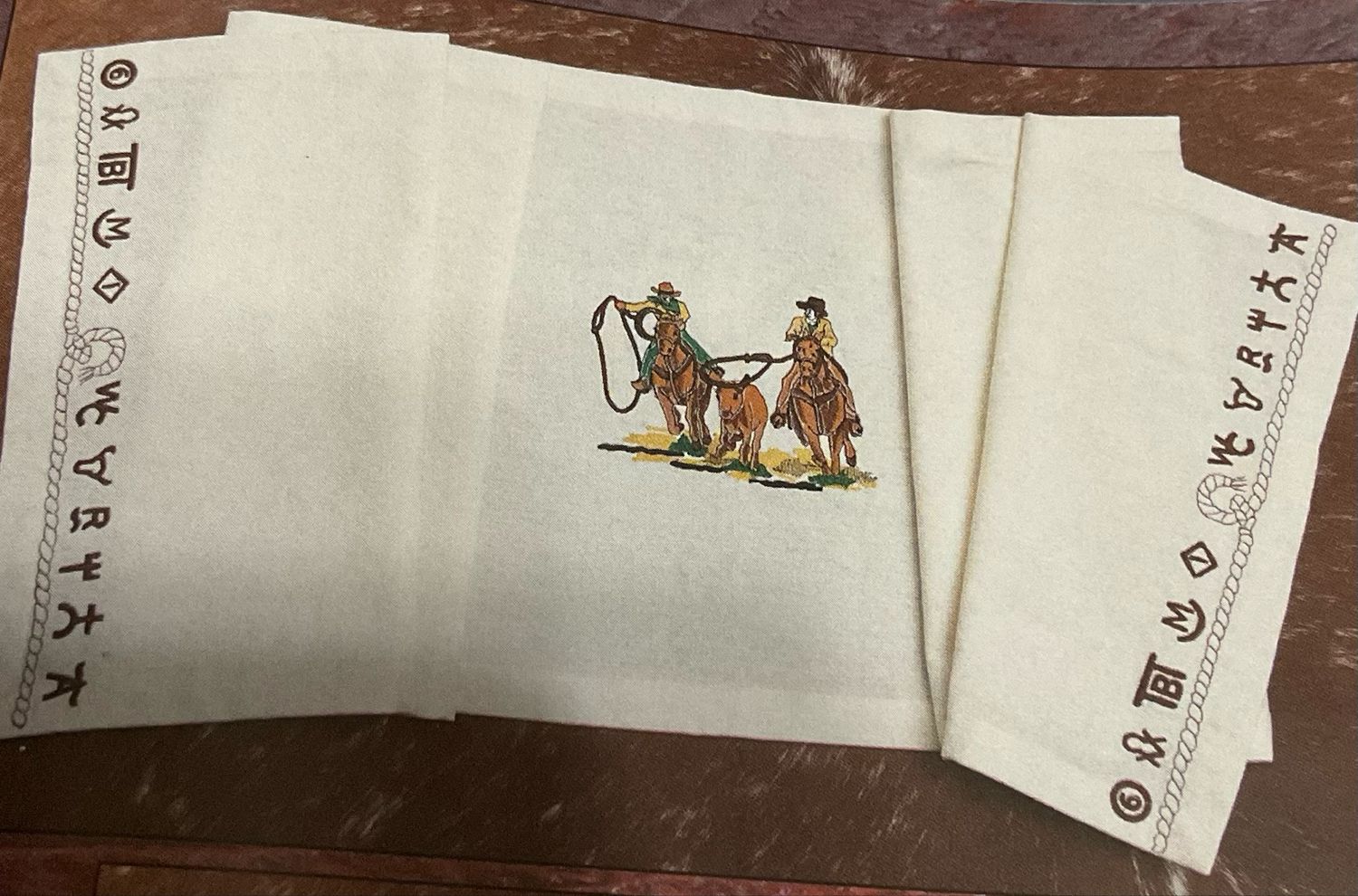 West Creation PLMT-TR 18x12&quot; Placemat set of 4-TEAM ROPER