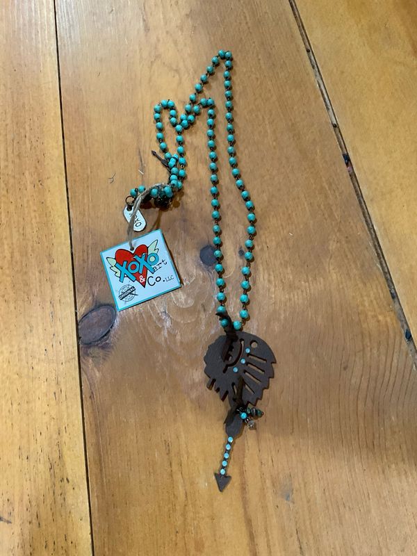 XOXO 1-684 Turquoise Rosary Beads Small Indian Cutout Necklace