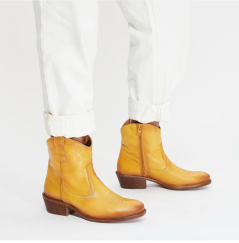 MiZ MOOZ Carlitos Style  Color-Ochre