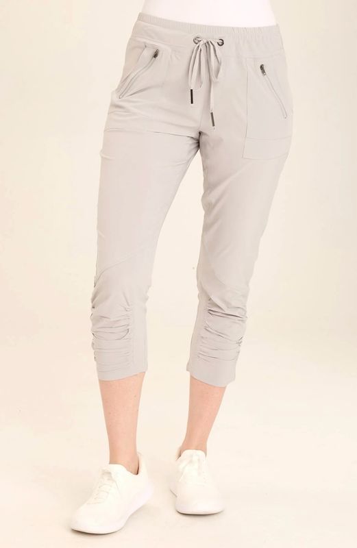 Wearables 22774W Aksana Legging-Arctic