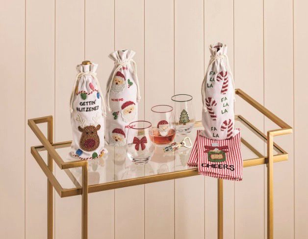 MudPie 48600237 Christmas Beaded Wine Bags