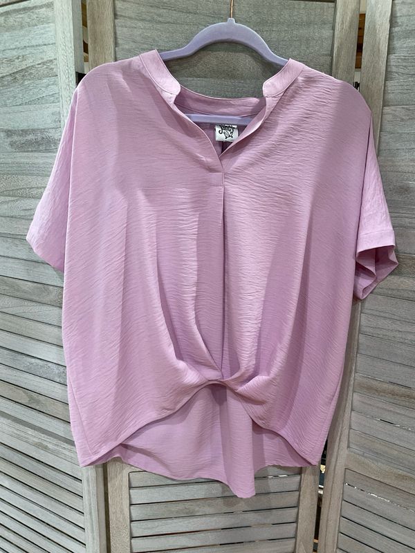 Ivy Jane 641432 Banded Bottom Shirt 