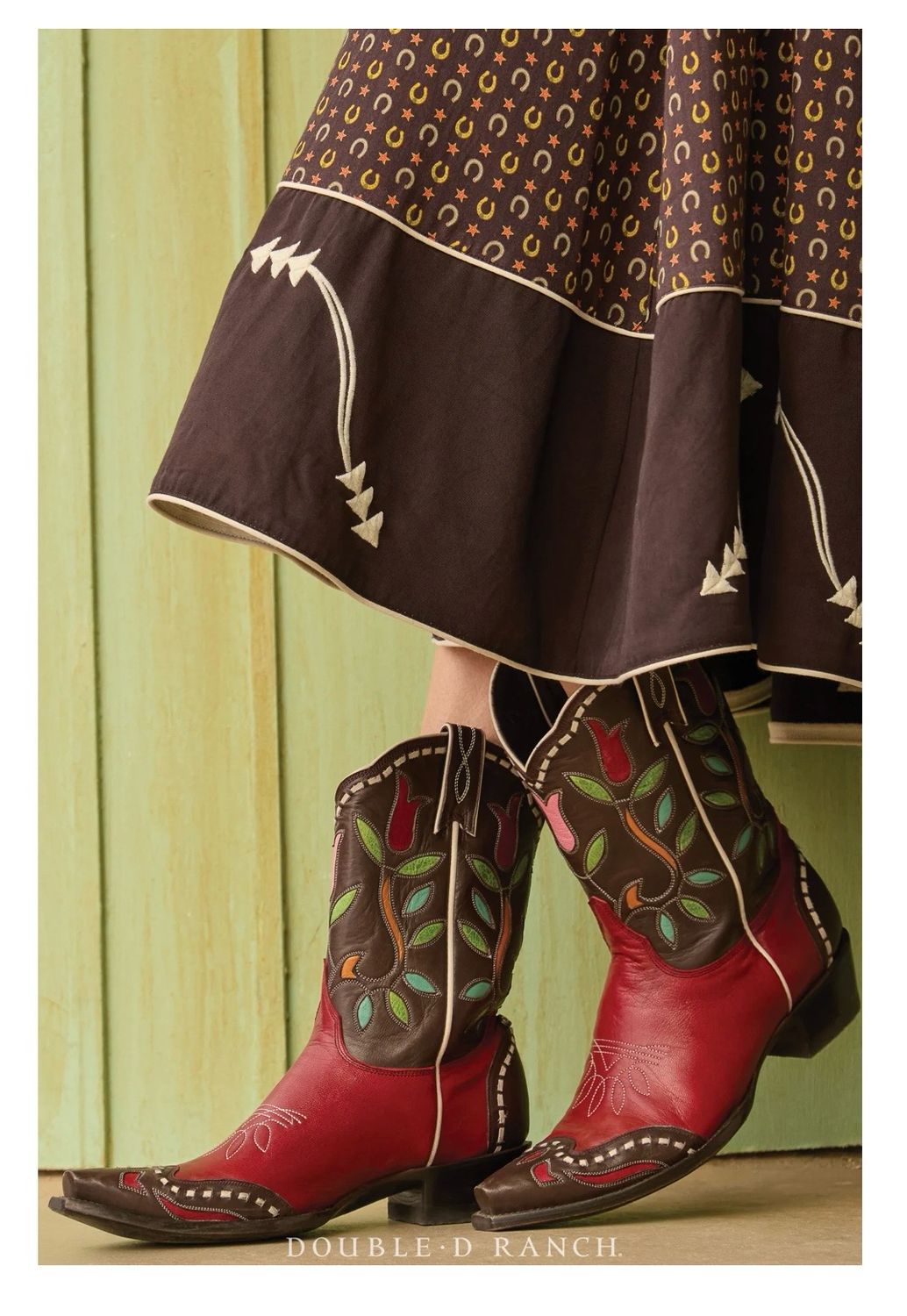 Old Gringo DDL1069-2 Tulip Time 10in Chocolate/Red