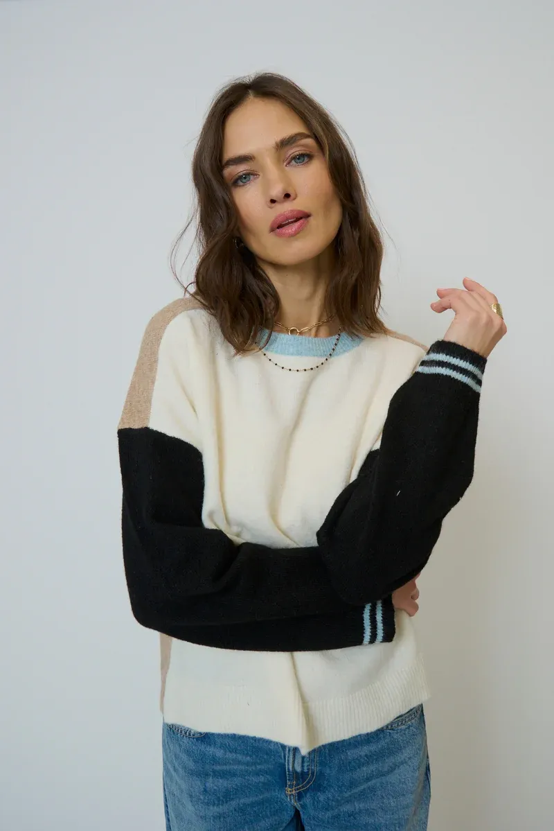 Central Park West CF25-10094S Ash Blocked Crewneck