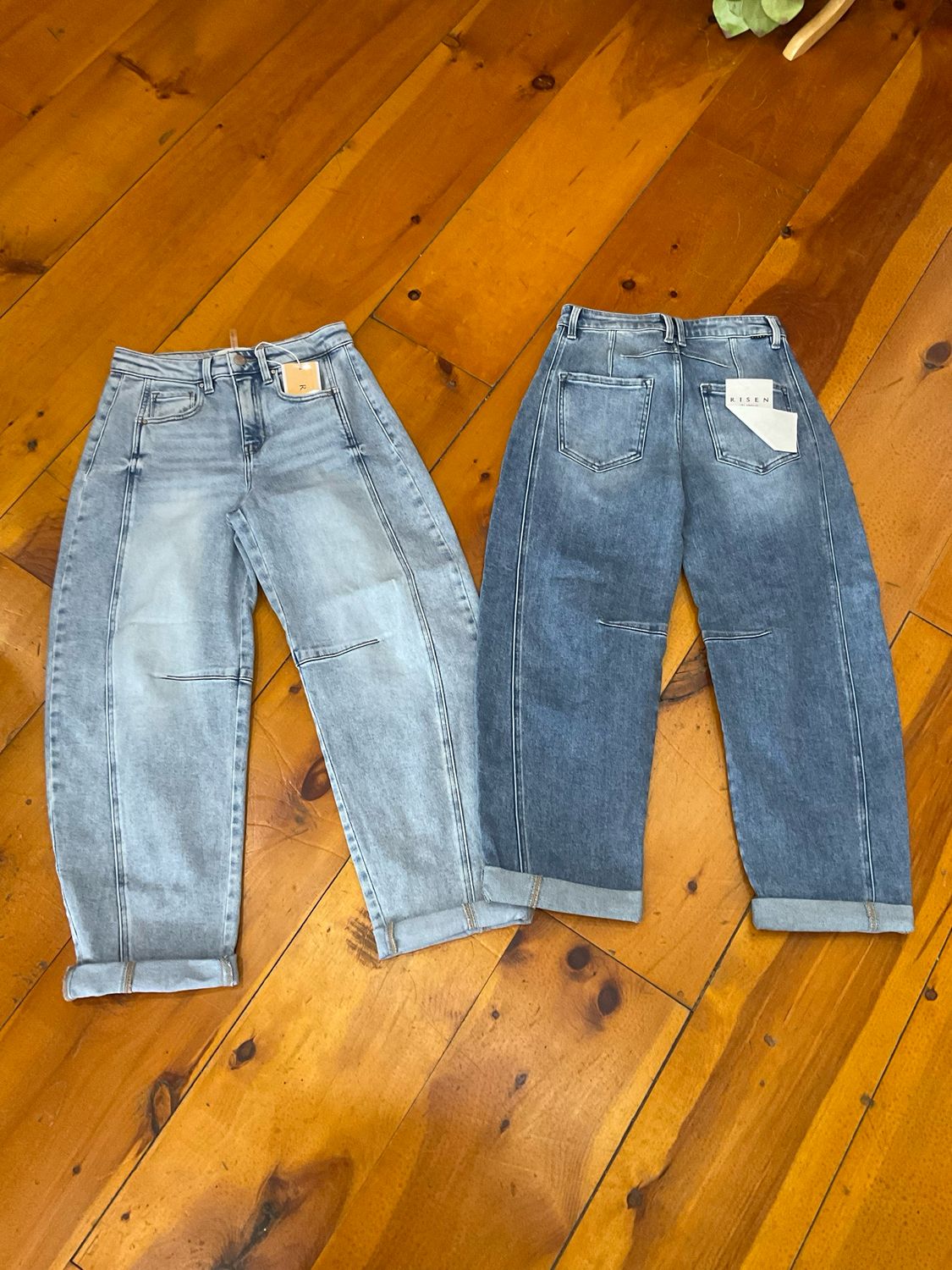 Risen RDP5901 HiRise Crop Barrel Cuffed-MediumWash