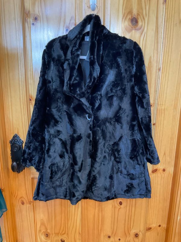 Vine Street 807 Black Jacket