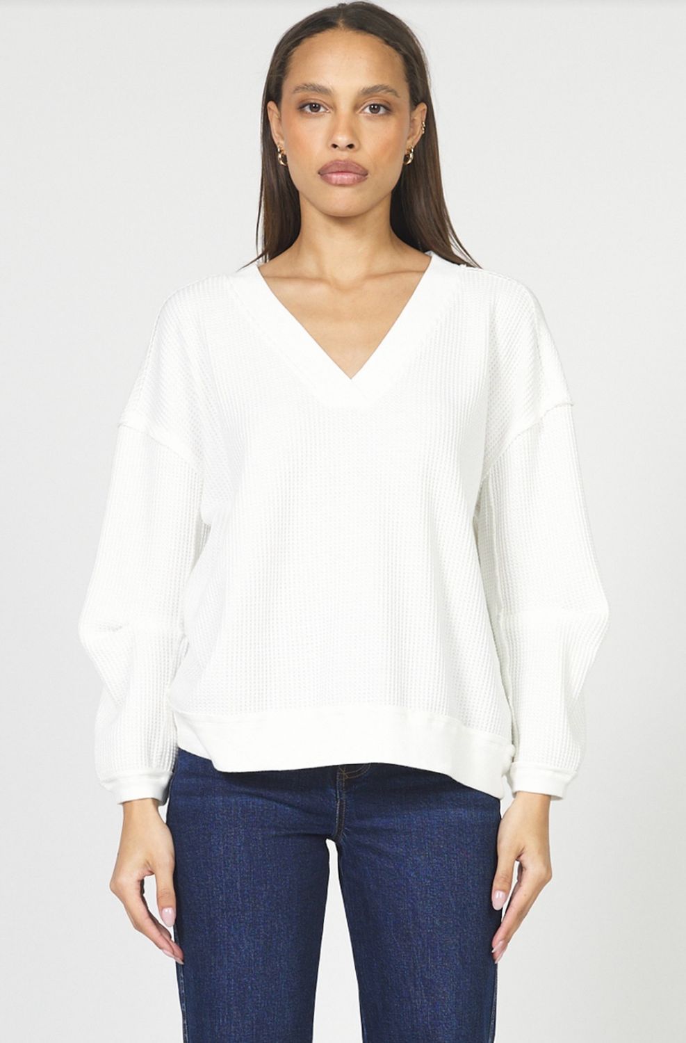 Dear John DKN2155W1WHT Waffle Knit LS Vneck-White