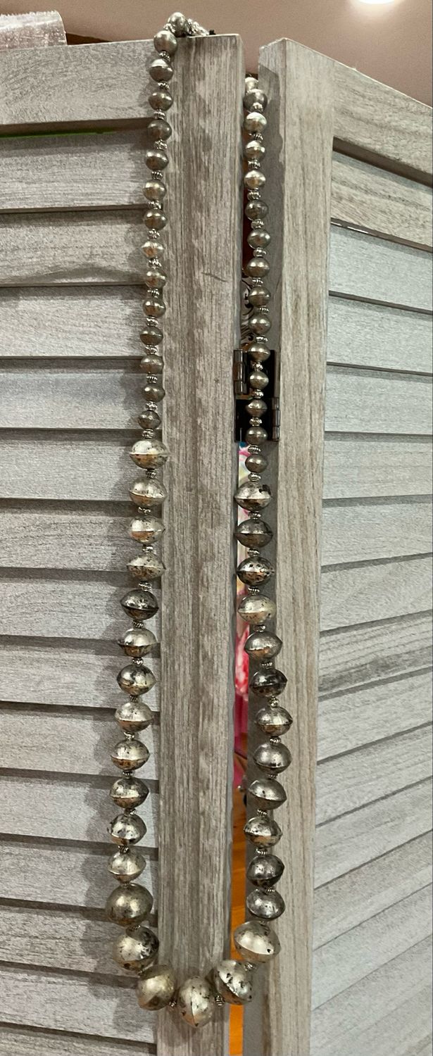 A Rare Bird Tibetan Hand-Strung Necklace