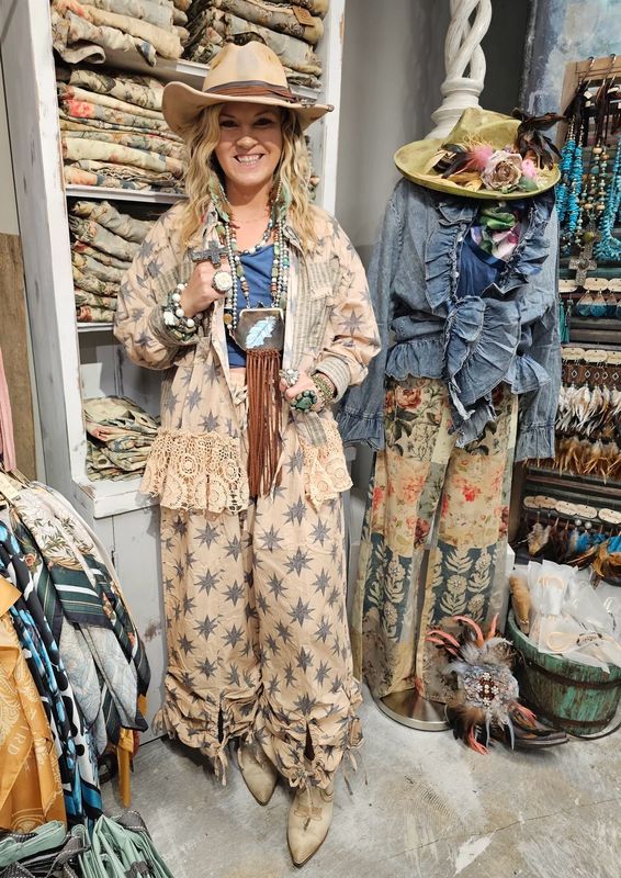 A Rare Bird Peek A Boo Pants-Oversized One Size