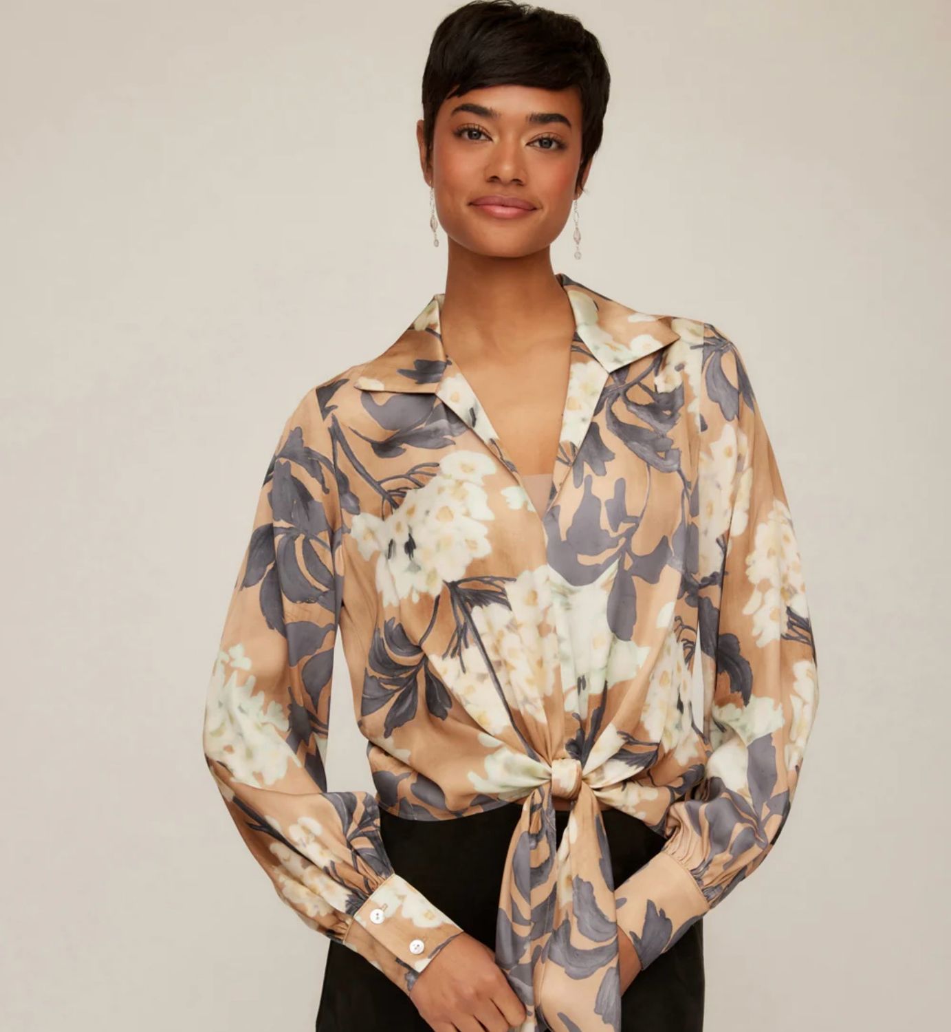 Karen Kane 4L40800 Satin Tie Front Top-Print