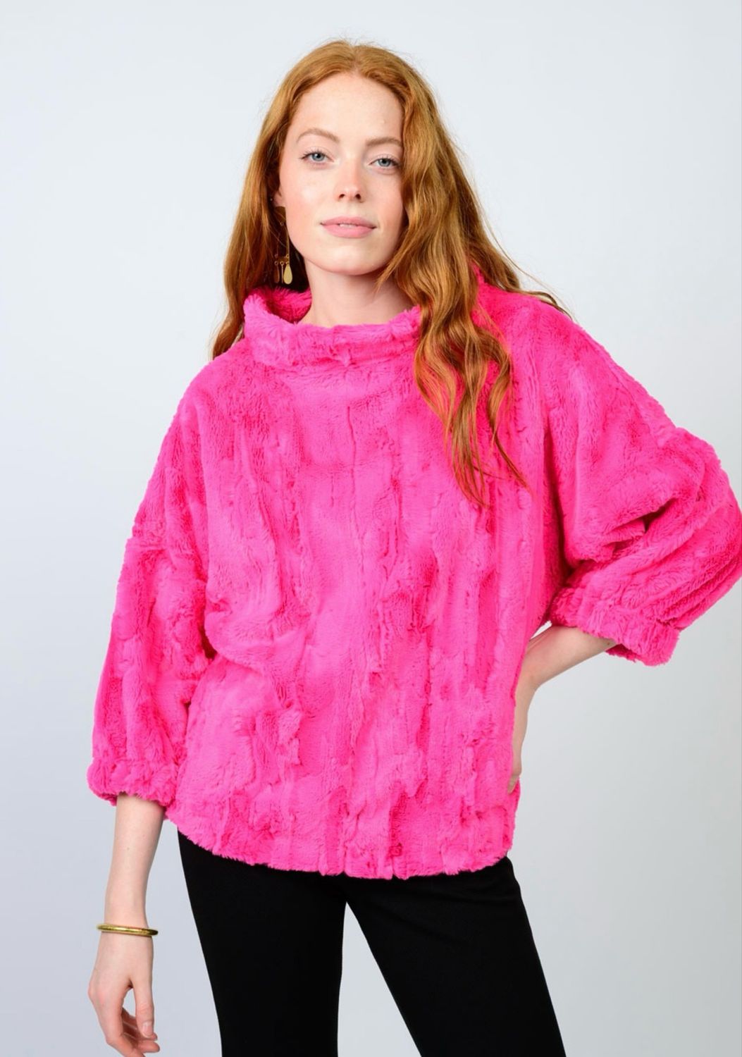 Ivy Jane 930054 Poof Sleeve FauxFur Popover-Cerise