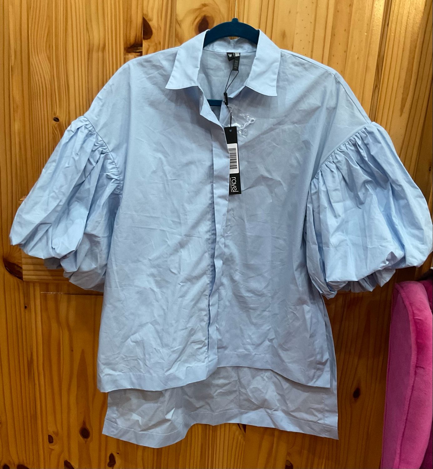 Ravel 1V2318 Puffy Sleeve Blouse-One Size