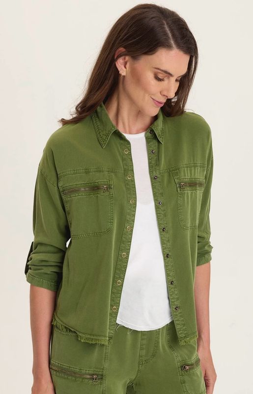 Wearables 14728W Knapp Button Up-Apollo Pigment