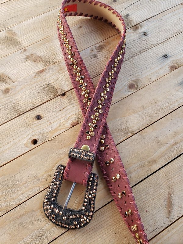 KurtMen B-071 Straight Loop Belt-DK Cherry /Gold