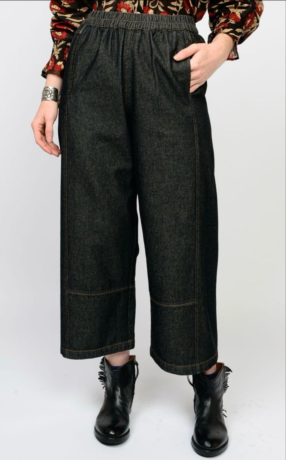 Ivy Jane 230026 Pull On Barrel Pants-Black