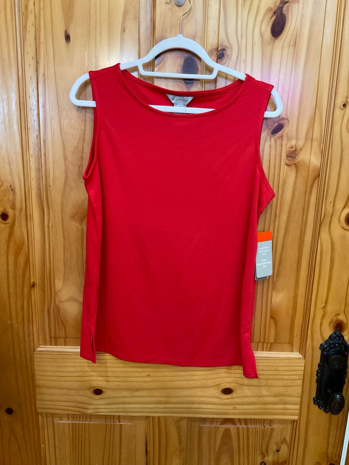 Multiples M16101TM Hi Neck Tank-Red Hot