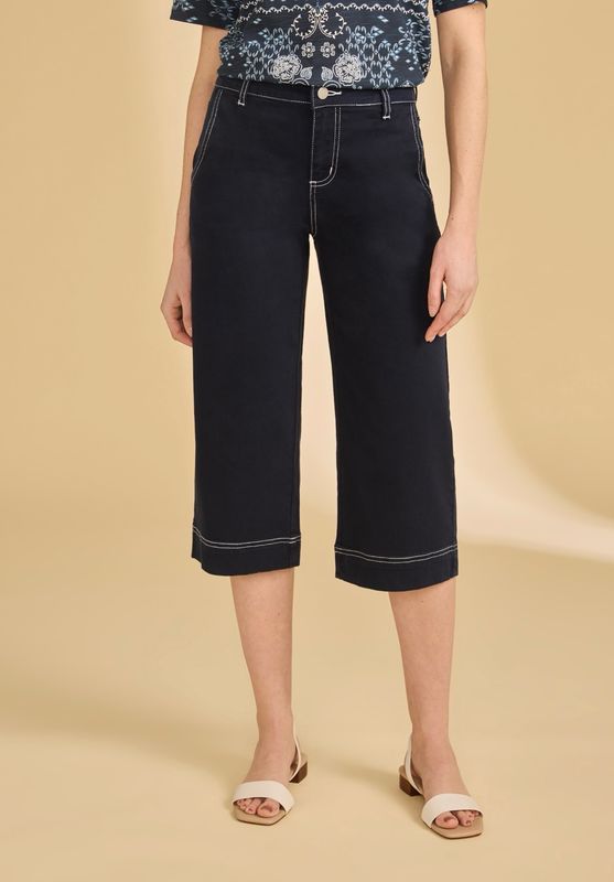 FDJ 2028511 Olivia Wide Capri-Navy