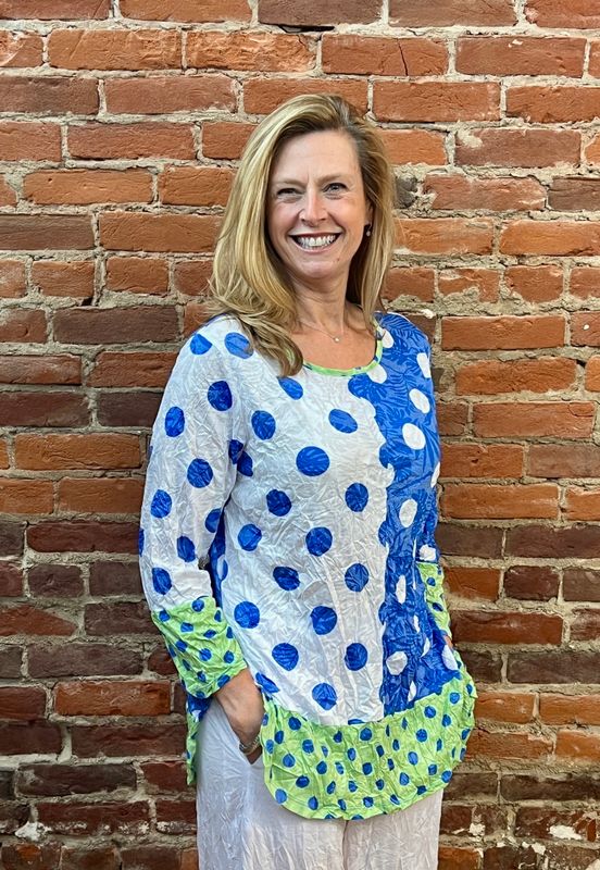 Shana 26025 Crinkle MixMedia Top-Navy