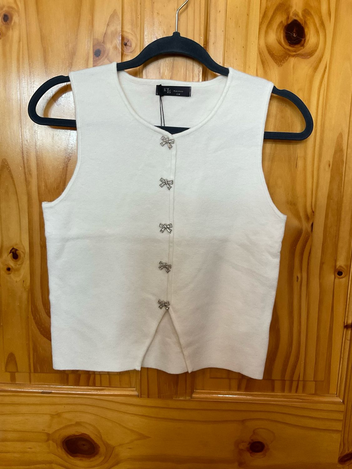 KLd. KD45477 Novelty Button Sweater Vest