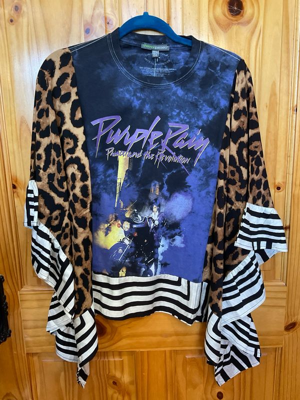 Shannon Passero 5768 Ruffle Pullover-O/S