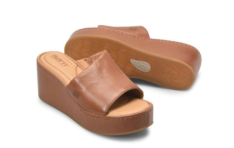 Born Shilo Sandal-Brown