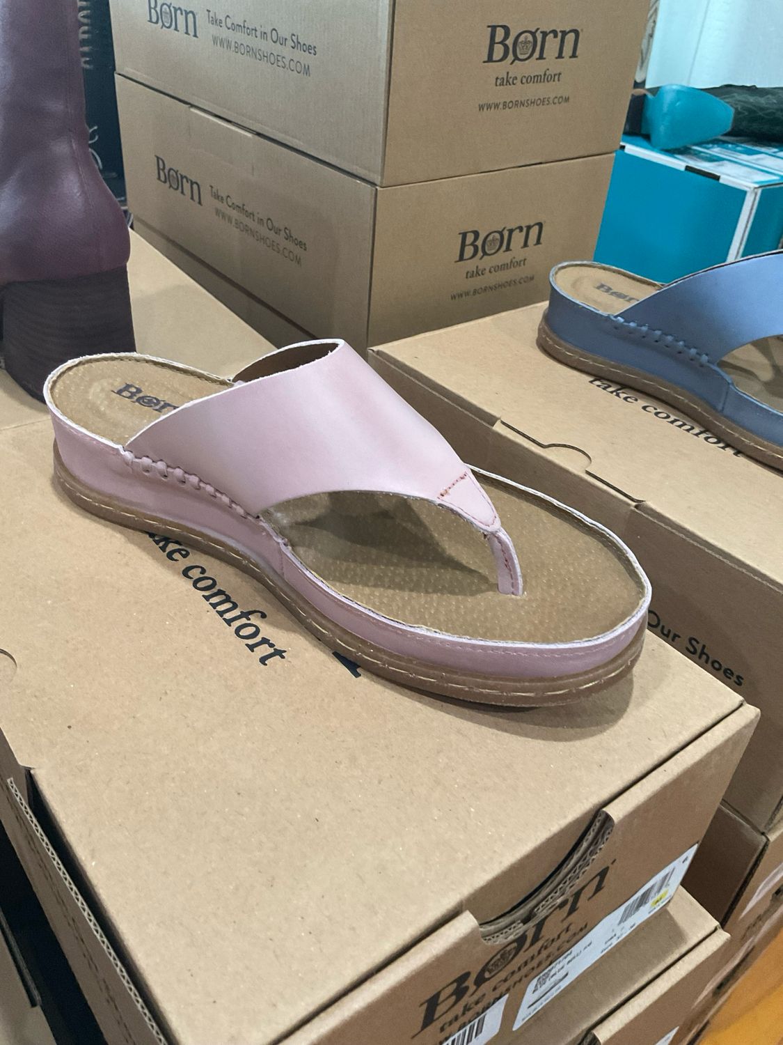 Born BR00717 Edie Sandal-Purple