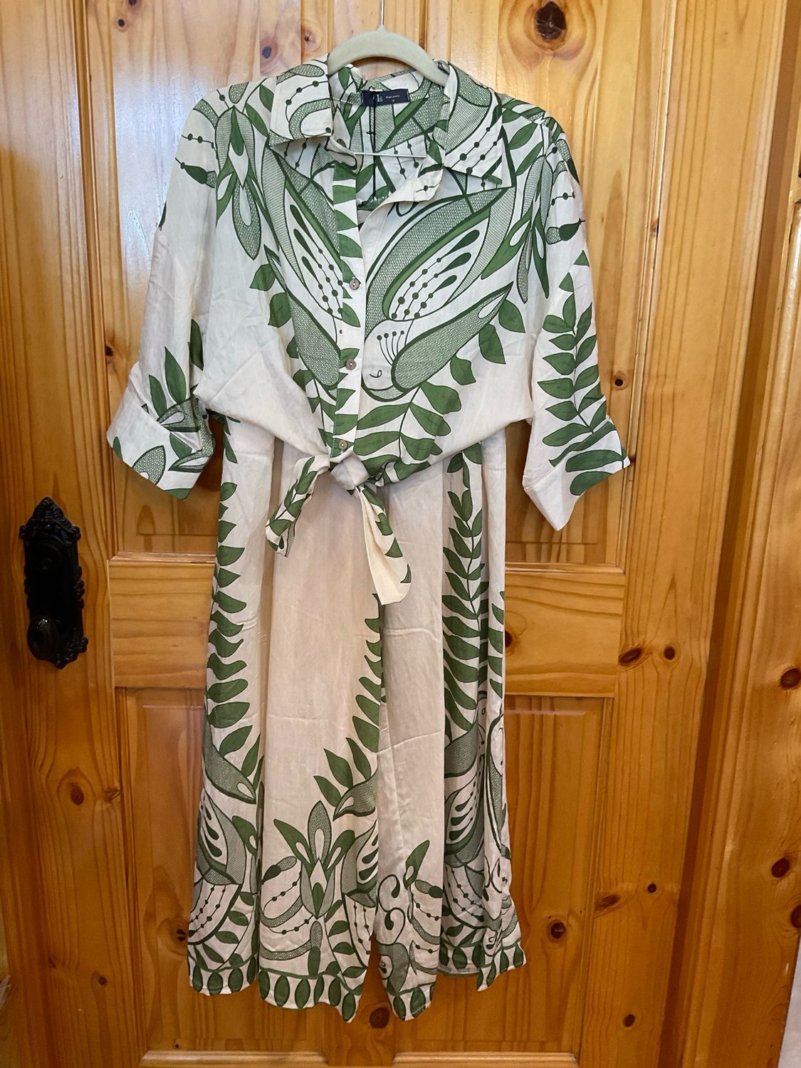 KLd. KD52845 TwoPiece TieFront Set