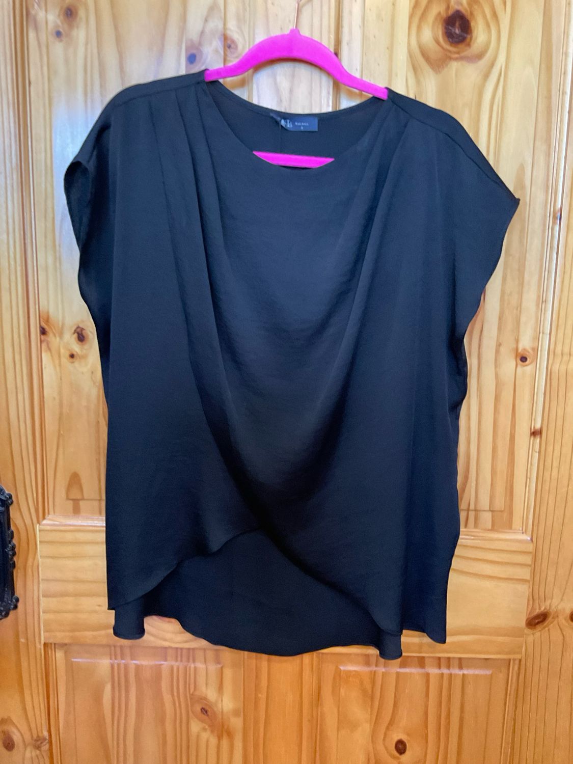 KLd. KD45363 Satin Pleated Blouse-Black