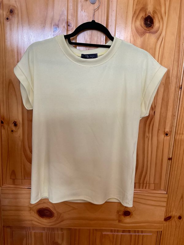 KLd. 45504 Boxcut Tee Banded Cuff-Yellow