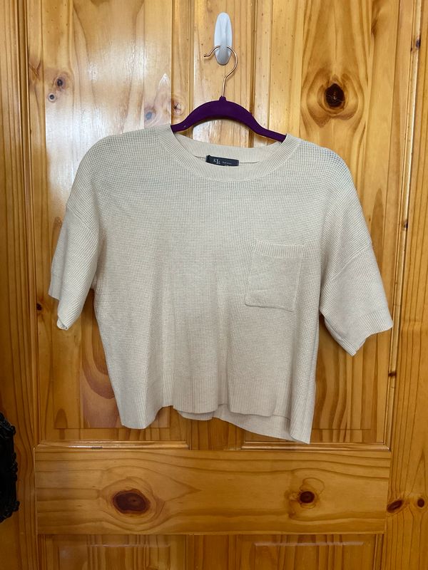 KLd. KD45476 Waffle Knit Top w/Pocket-Oatmeal