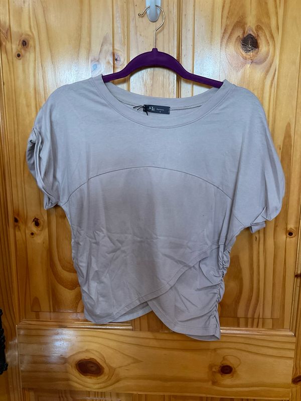 KLd. 45554 Wrap Over Top-Taupe