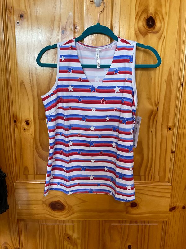 Lulu B SPX5321P Sleeveless V Neck Top-SSTR