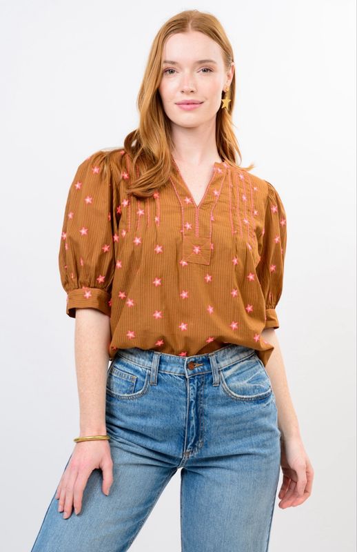 Ivy Jane 621606 Star Embroidered Top