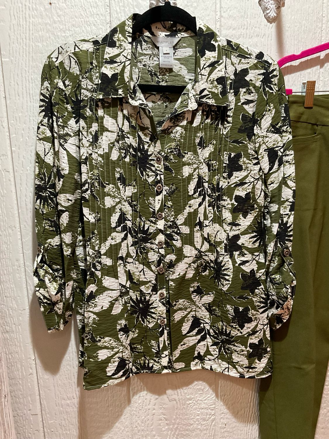 Multiples M36107BM Tuck Button Frt. Shirt-Olive
