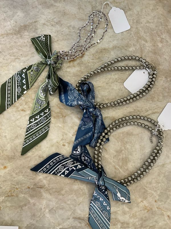 A Rare Bird Twilly &amp; Beads