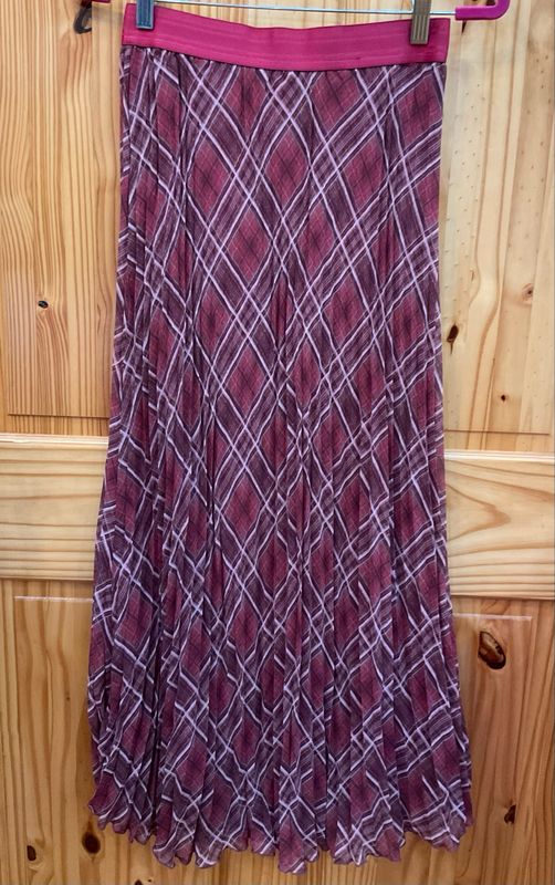 Esqualo 14519 Pleat Skirt-Autumn Check