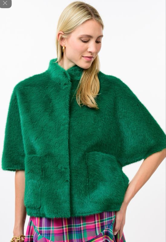 Ivy Jane 130255 Faux Fur Capelet-Pine
