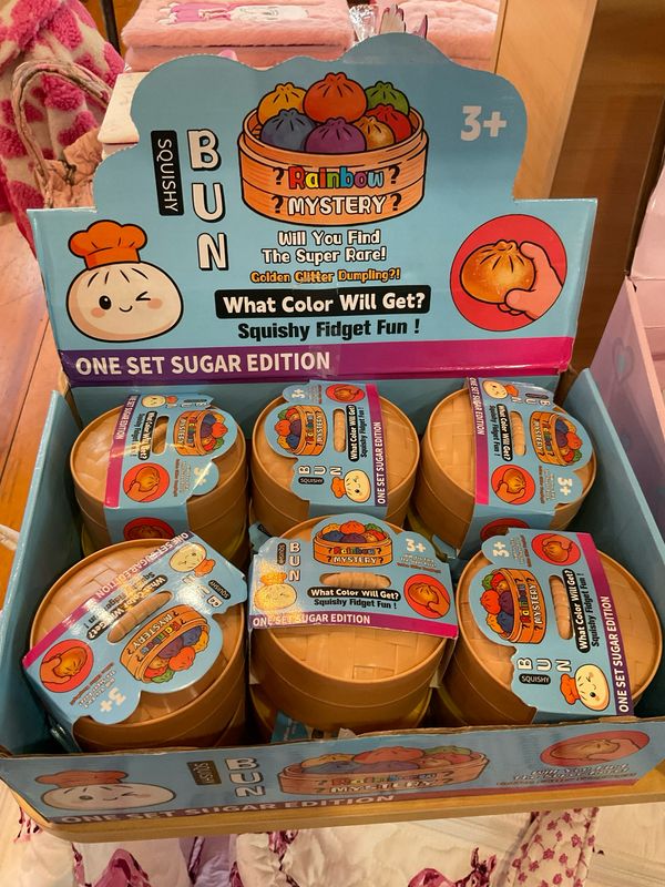 Queens Designs 9150GSD Glitter Squishy Dumpling