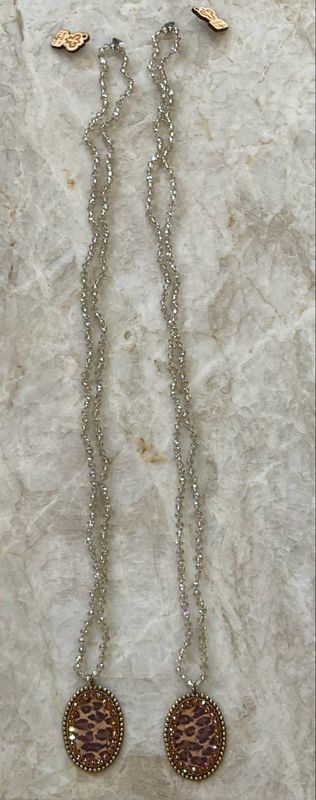 Pink Panache 1N335BLCLE Clear Beaded Necklace/Leopard