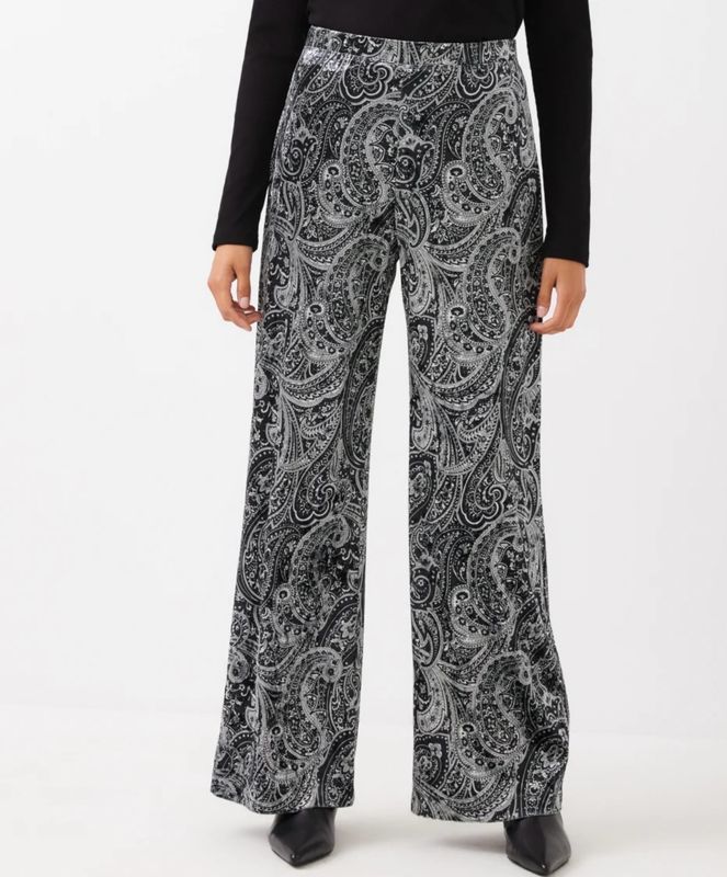 Karen Kane 4L67901 Velvet Pants-BK/Gray