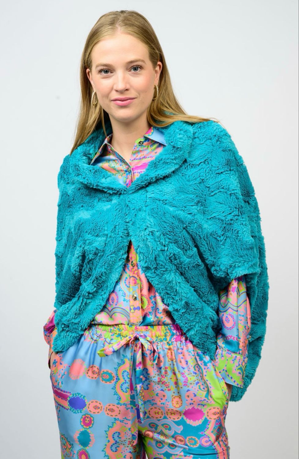 Ivy Jane 130277 Faux Fur Shrug-O/S