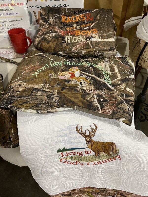 Deer Living in God&#39;s Country large quilt