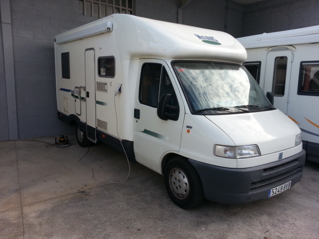 McLOUIS LAGAN 261