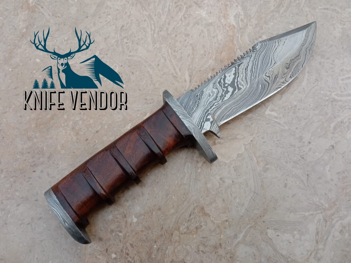Hunting knife
