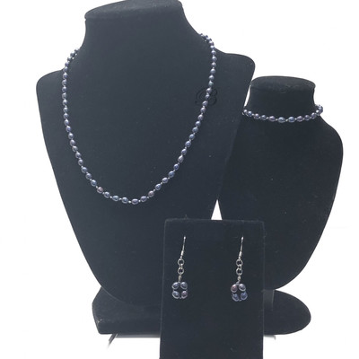ATL Freshwater Pearl Necklace Bracelet Earring Set